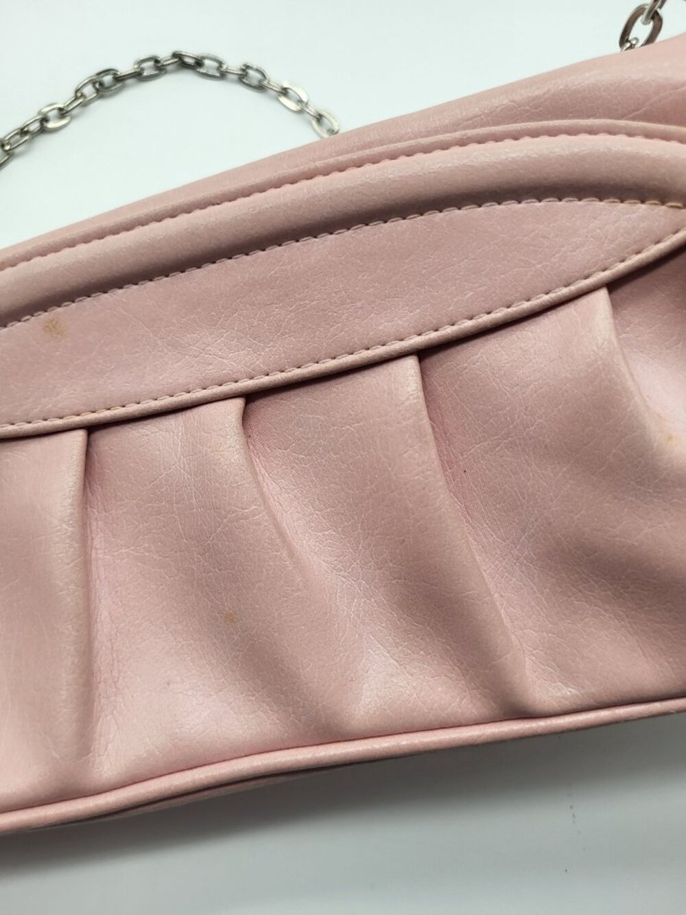 Vintage y2k Pink Faux Leather Purse Handbag Silver Tone Chain The Limited Grunge - Picture 4 of 9